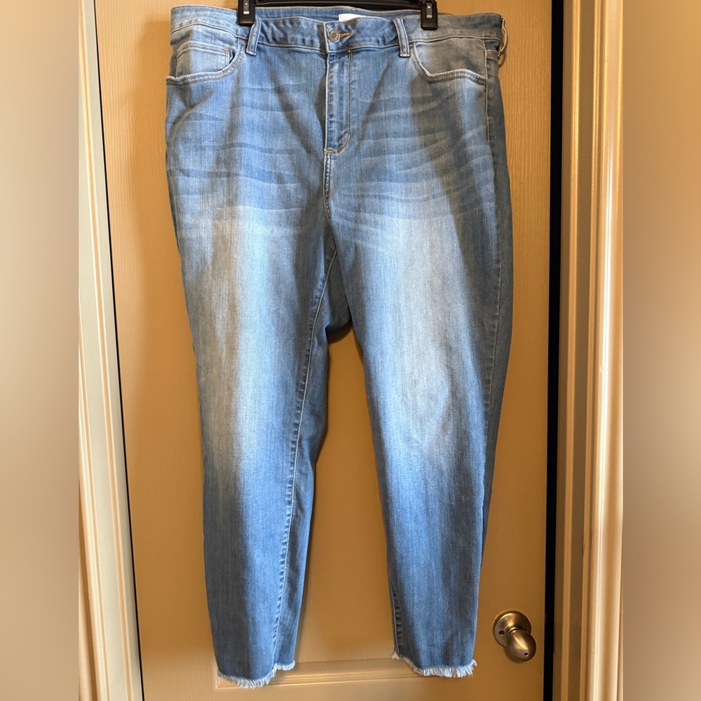 Ms. CELLO Fringe Hem Jeans Size 22